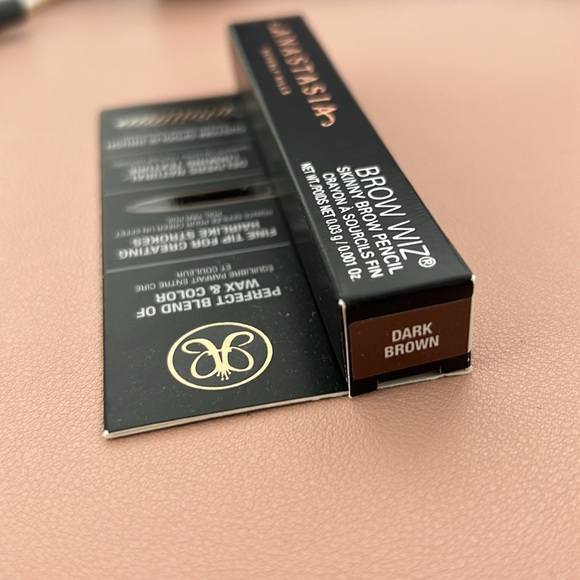 Anastasia Beverly Hills Brow Wiz Skinny Brow Pencil - Mini (Dark Brown) - Picture 2 of 2